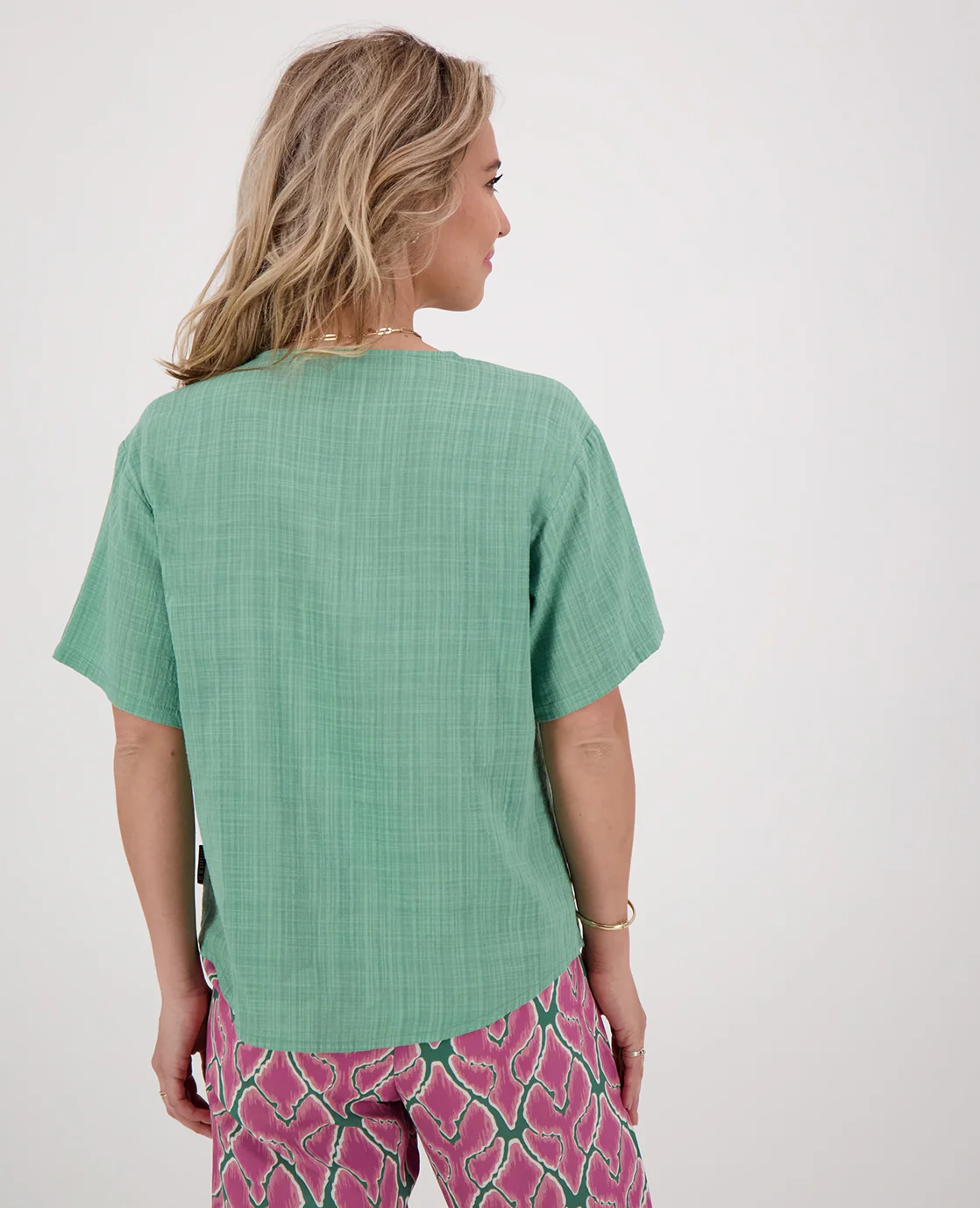 Blouse Bowi | Soft Green - Image 3