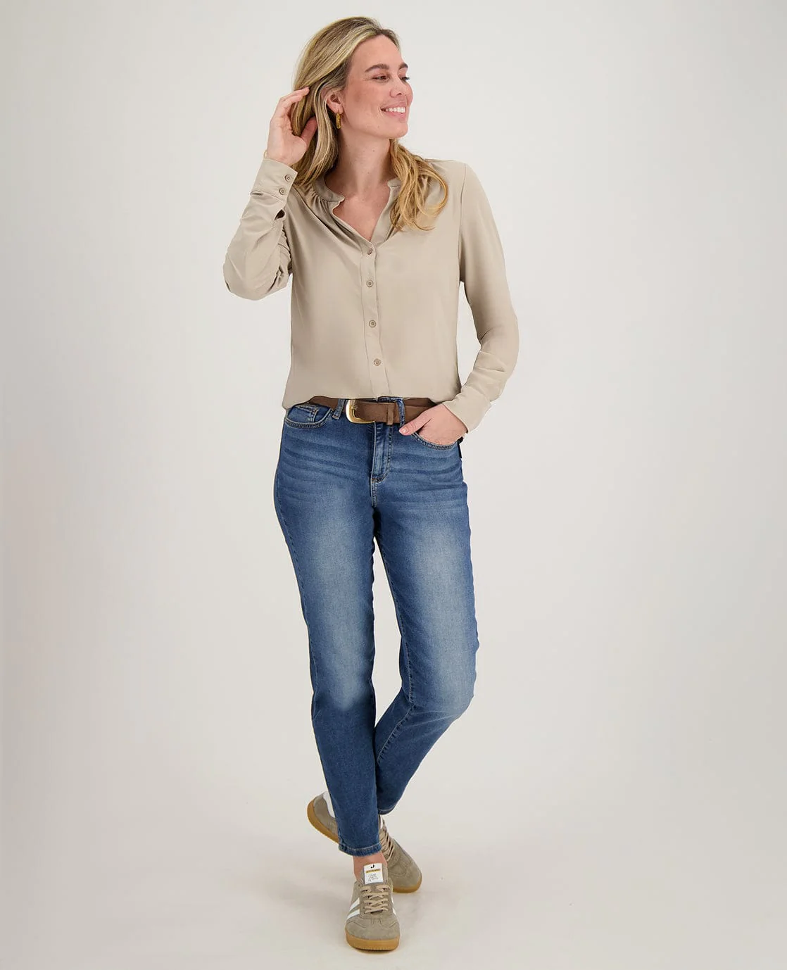 Blouse Evelien Travel + | Sahara - Image 7