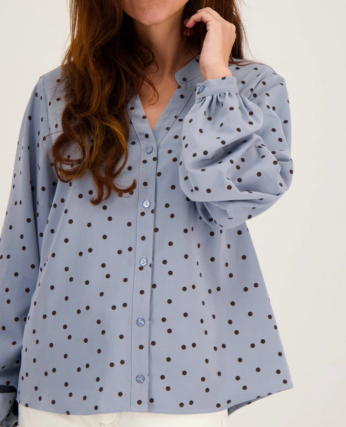 Blouse Roxy | Soft Blue / Espresso - Image 3