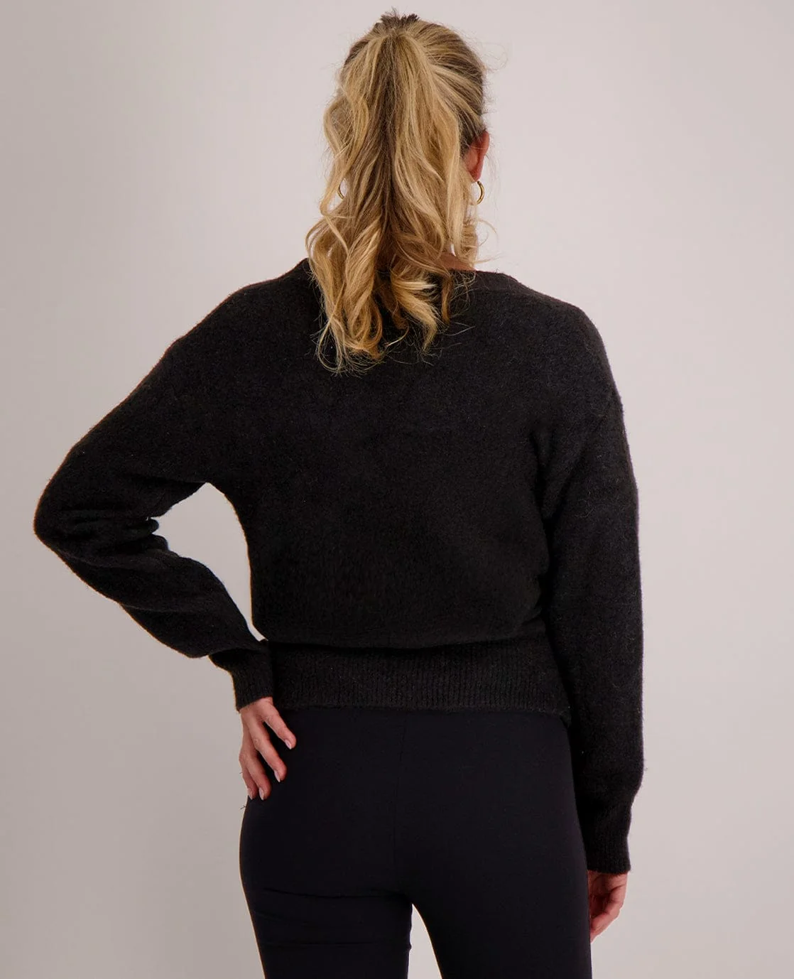 Cardigan Wrapped | Zwart - Image 3
