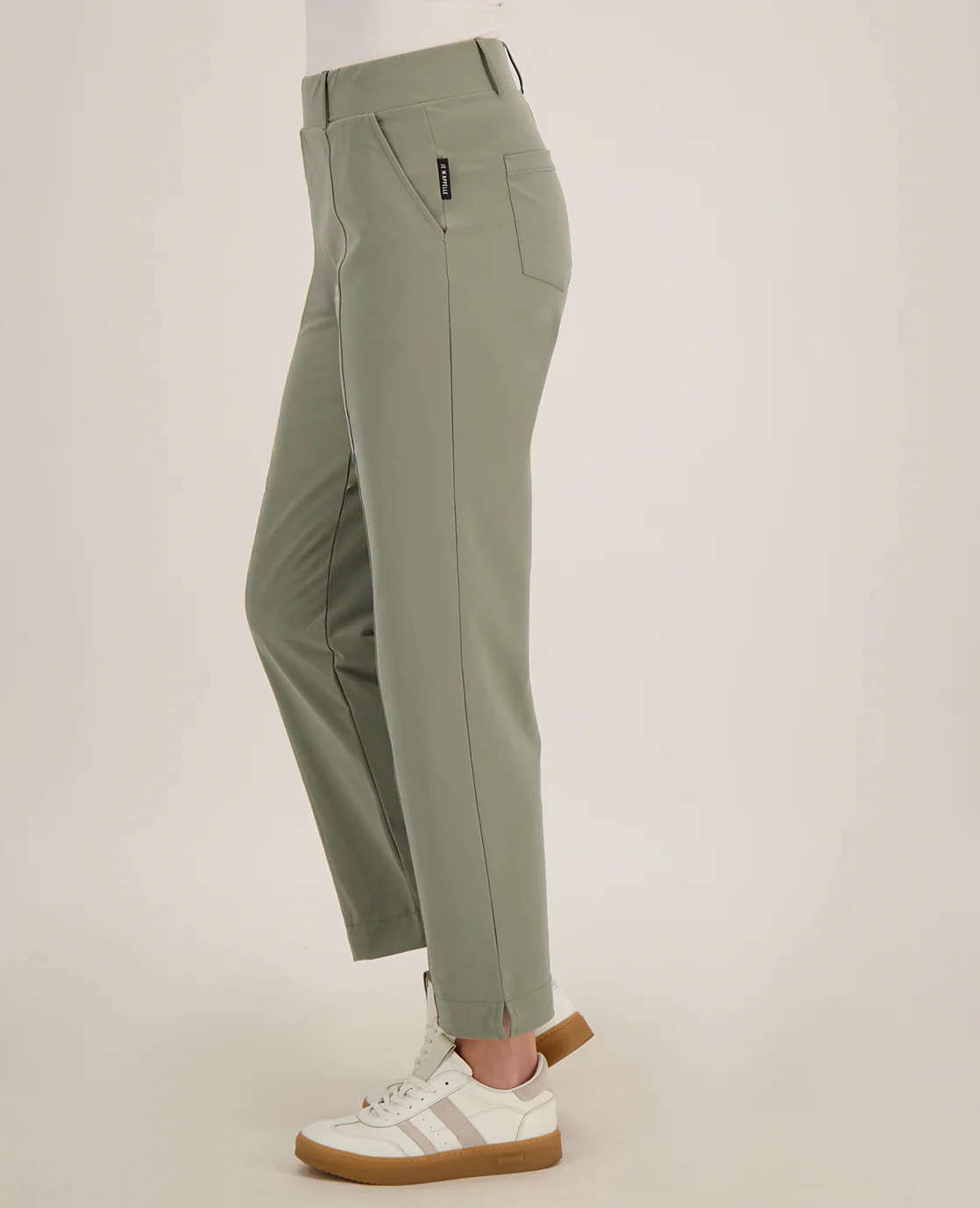 Pant Chino 7/8 Travel | Olive - Image 4