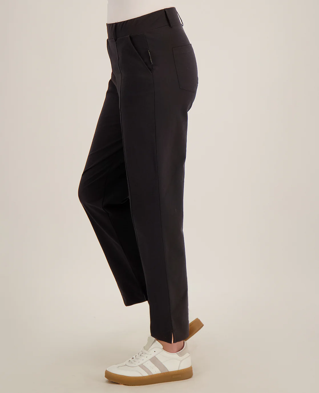 Pant Chino 7/8 Travel | Zwart - Image 4