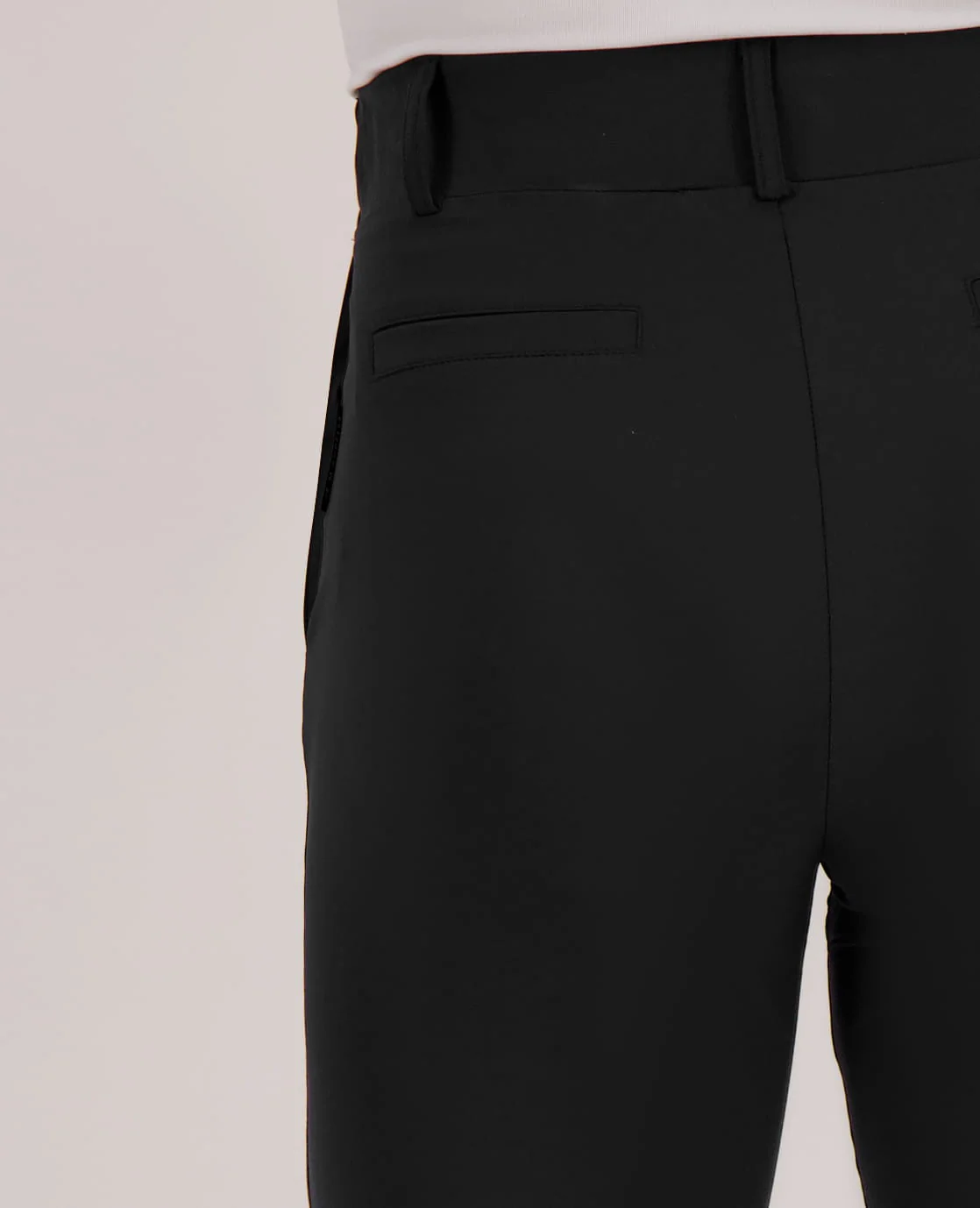 Pant Chino 7/8 Travel | Zwart - Image 7