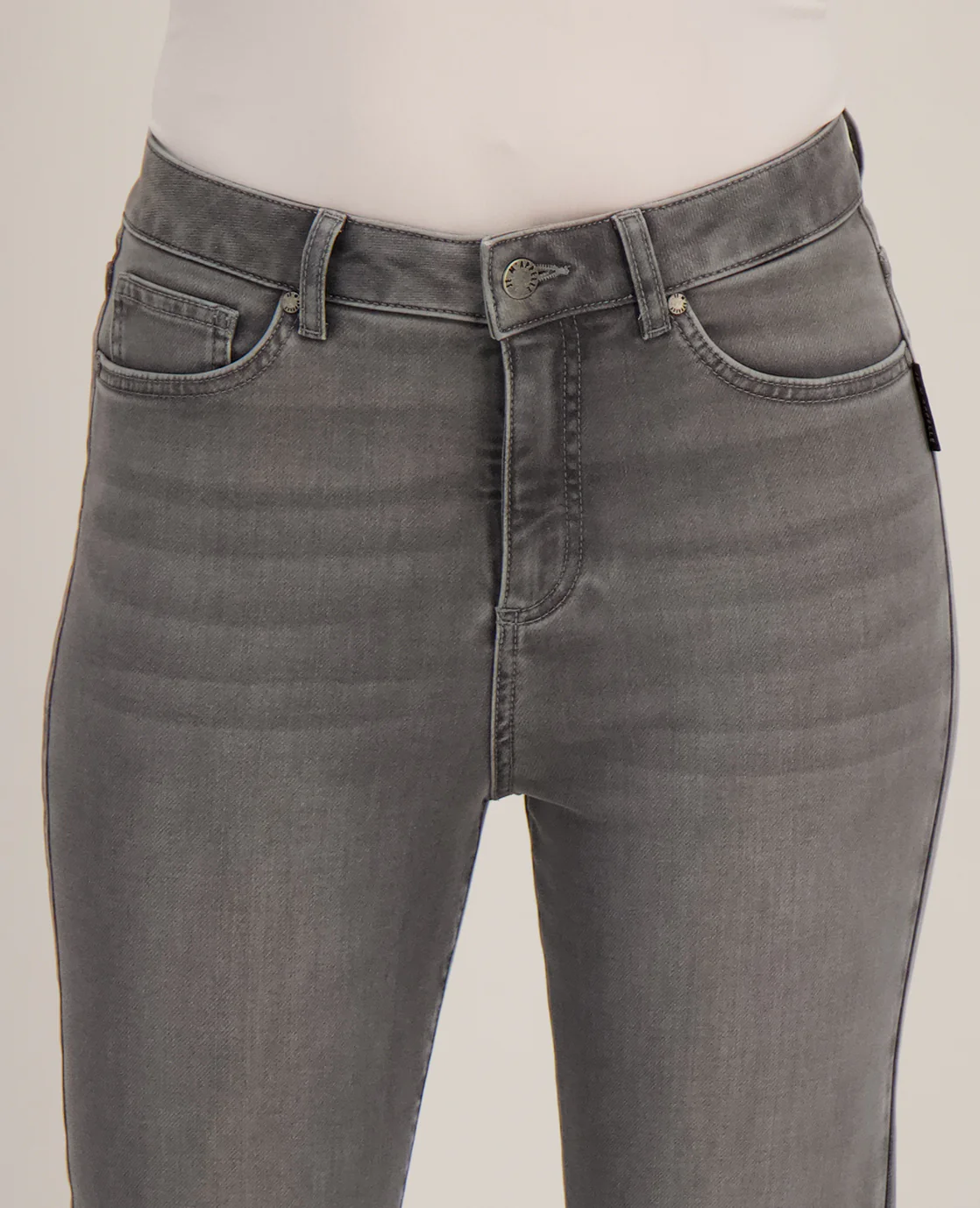 Pant Daisy Jogg Denim | Light Grey Denim - Image 4