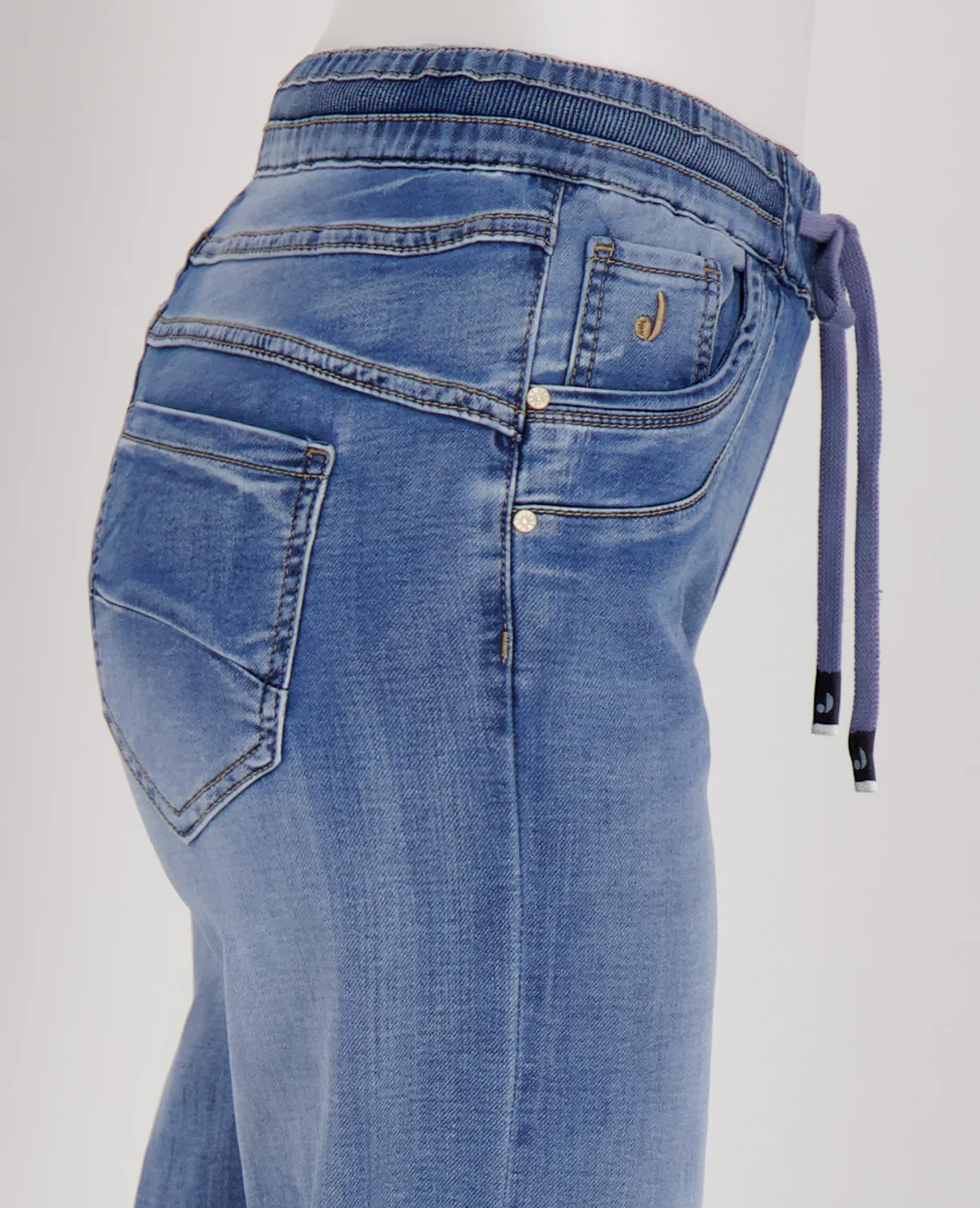 Pant Fleur Jogg Denim | Mid Blue Denim - Image 5