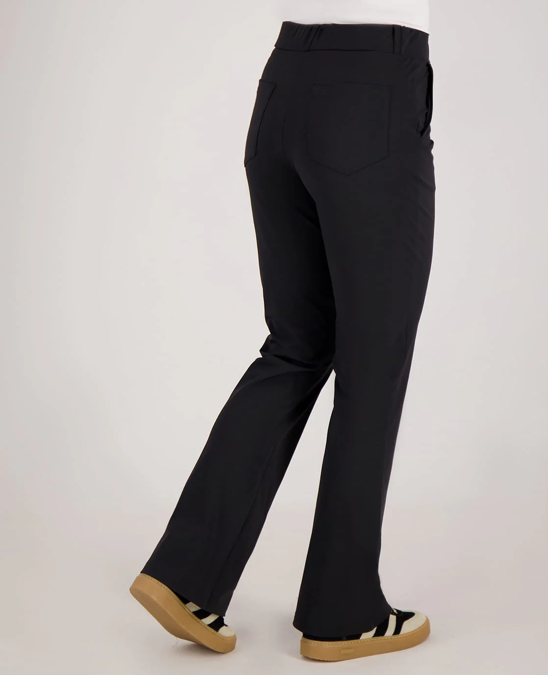 Pant Isa Travel ++++ | Zwart - Image 5