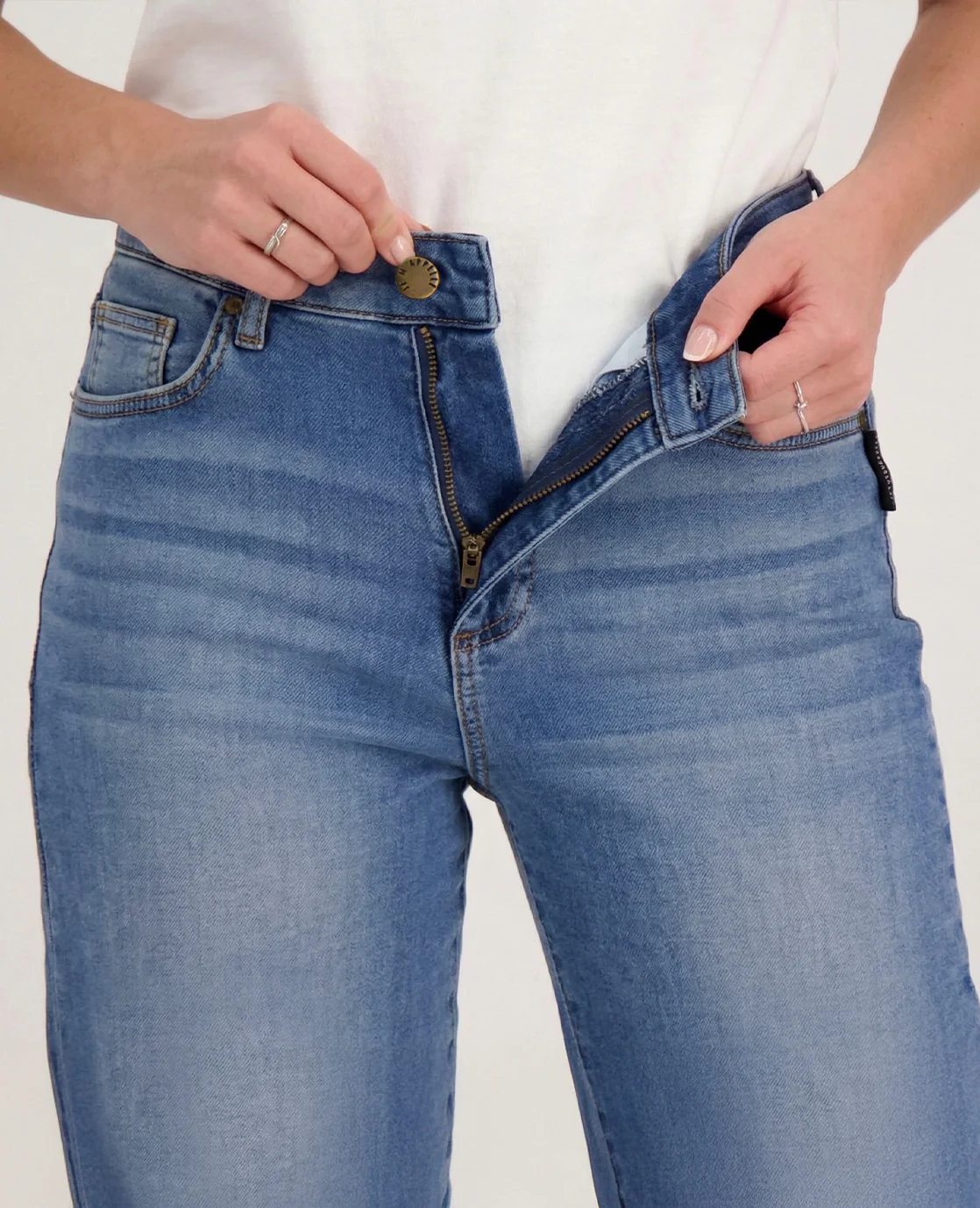 Pant Romee Jogg Denim | Medium Denim - Image 3