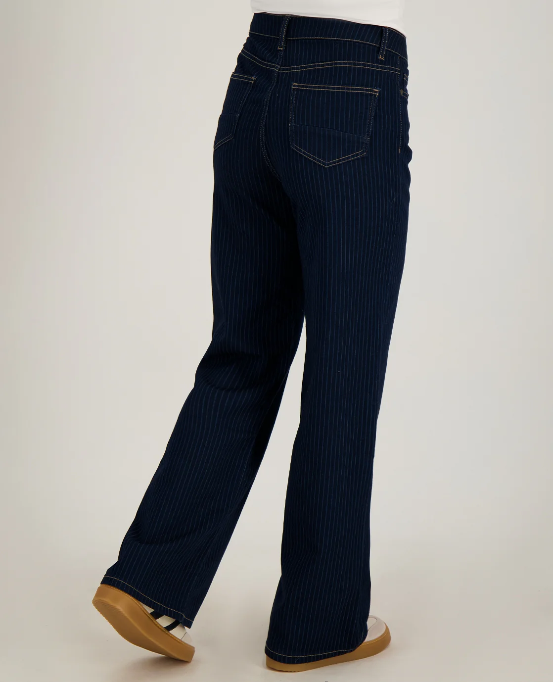 Pant Romee Jogg Denim | Dark Denim Pinstripe - Image 5