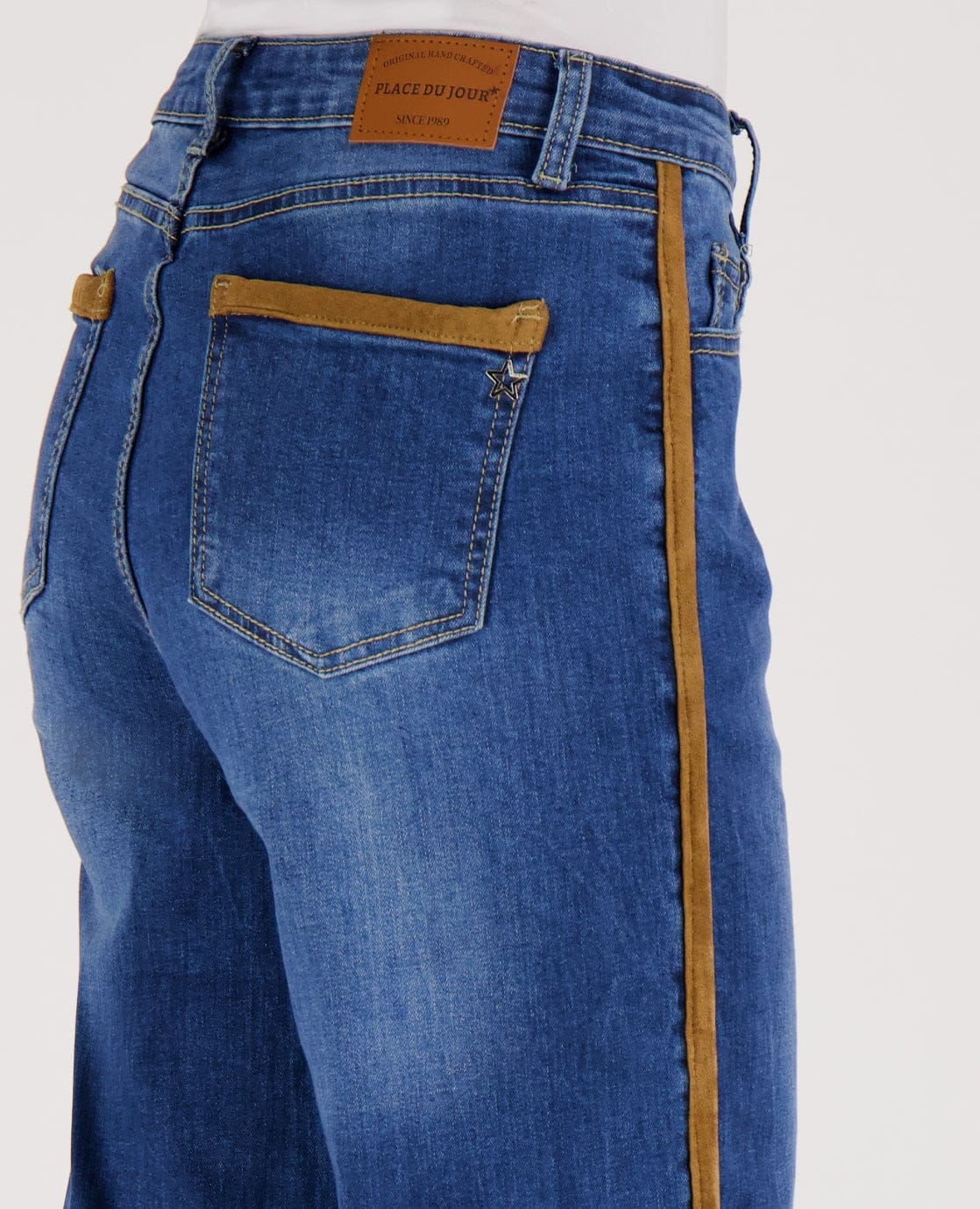 Pant Straight Denim | Dark Denim/Camel - Image 3