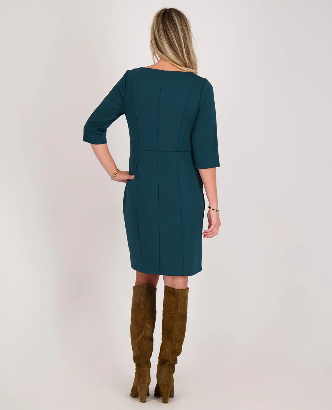Robe Classic Premium Travel | Peacock Green - Image 4