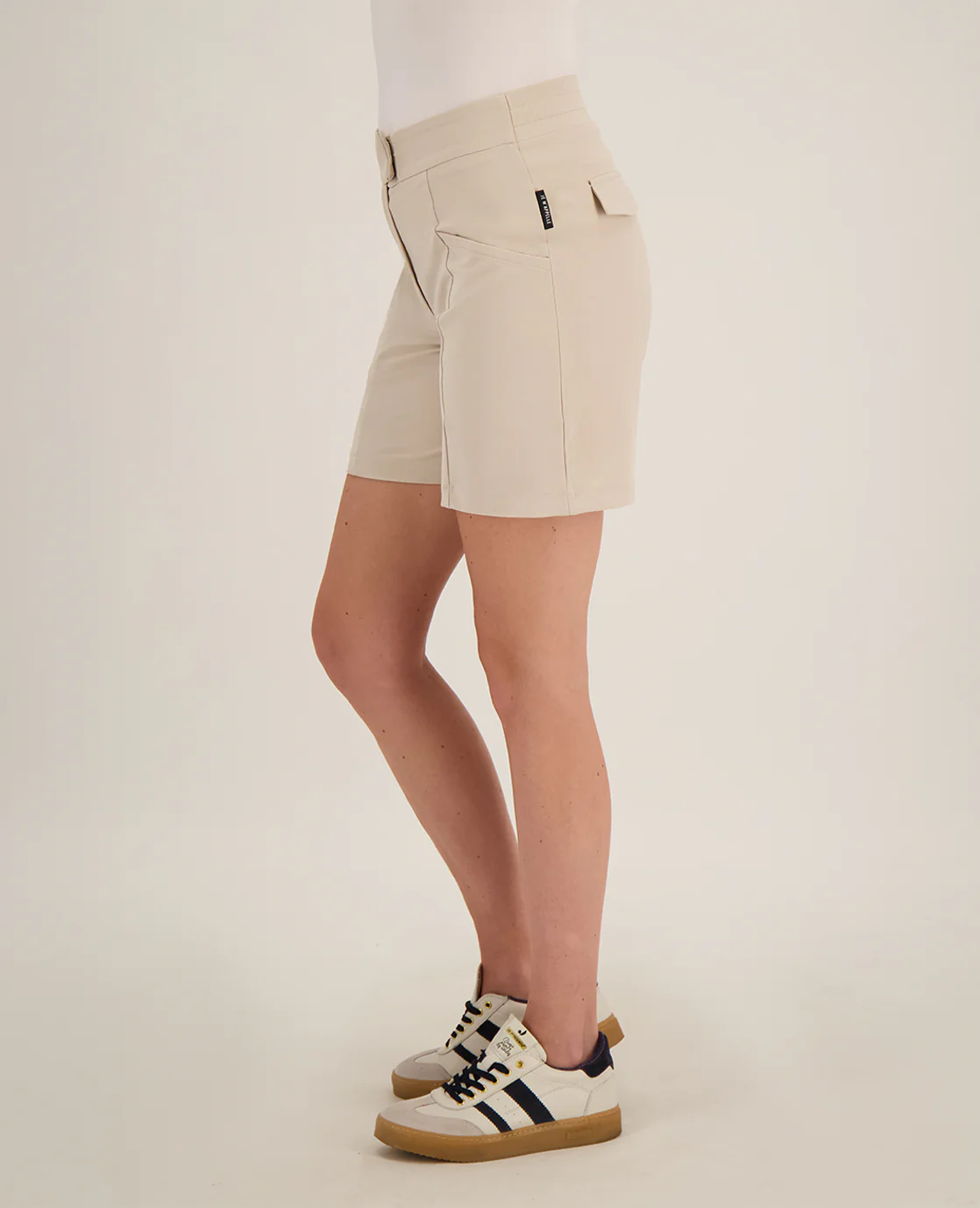 Short Chino Travel | Warm Greige - Image 3