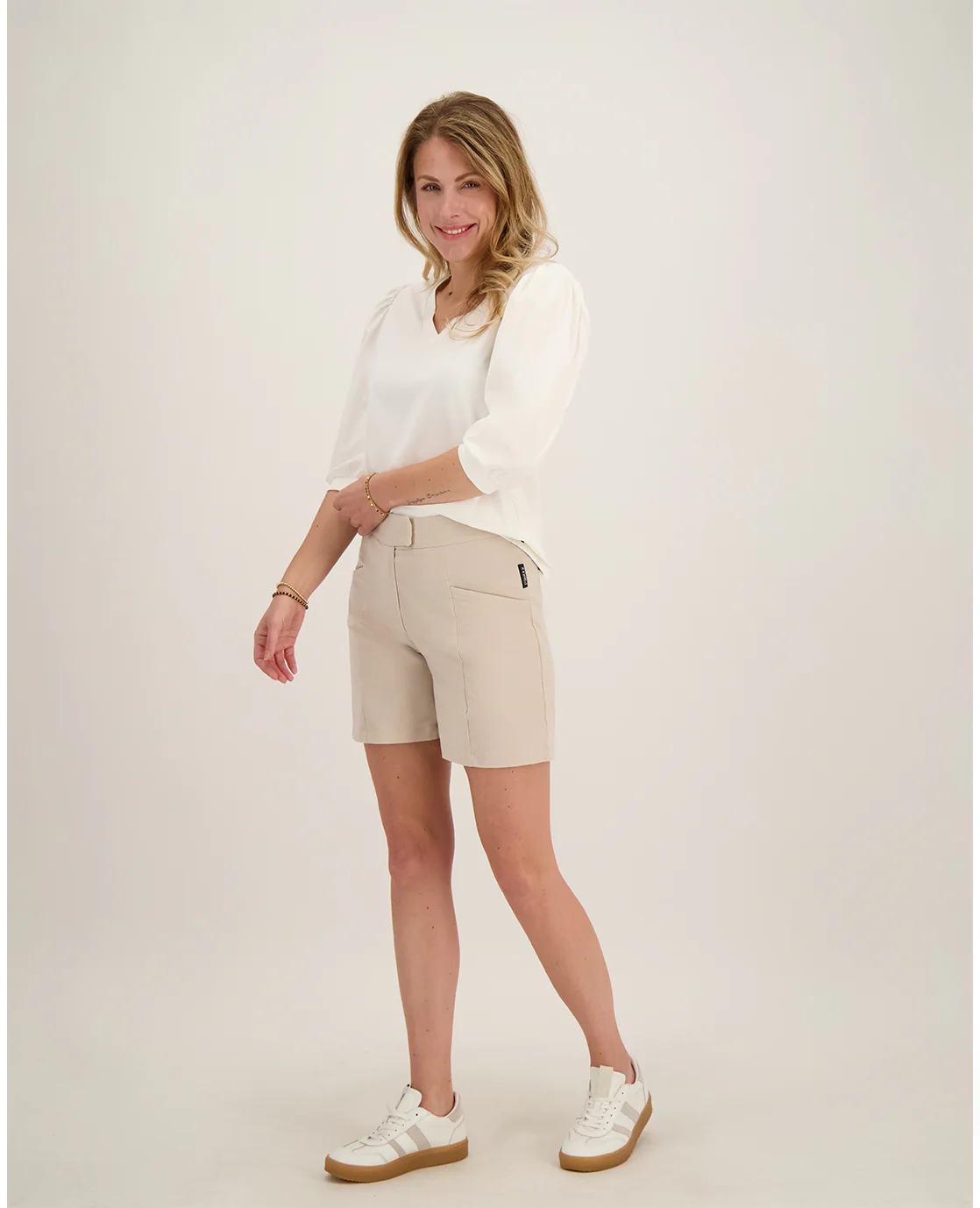 Short Chino Travel | Warm Greige - Image 7
