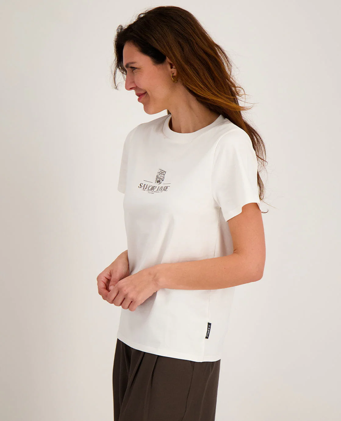 Tee Chloé | Porcelain White / Espresso - Image 3