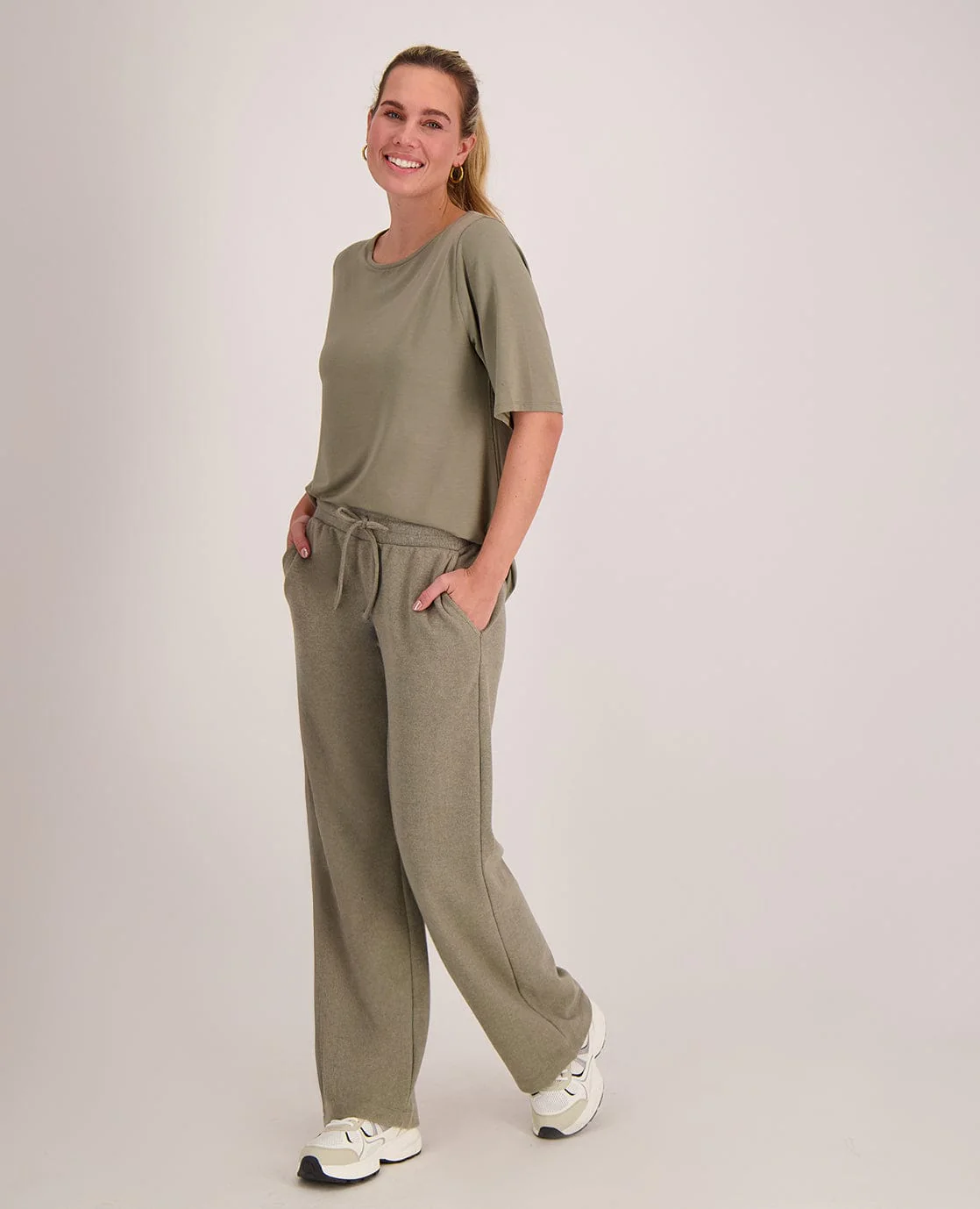 Tee Loose | Sage Green - Image 4