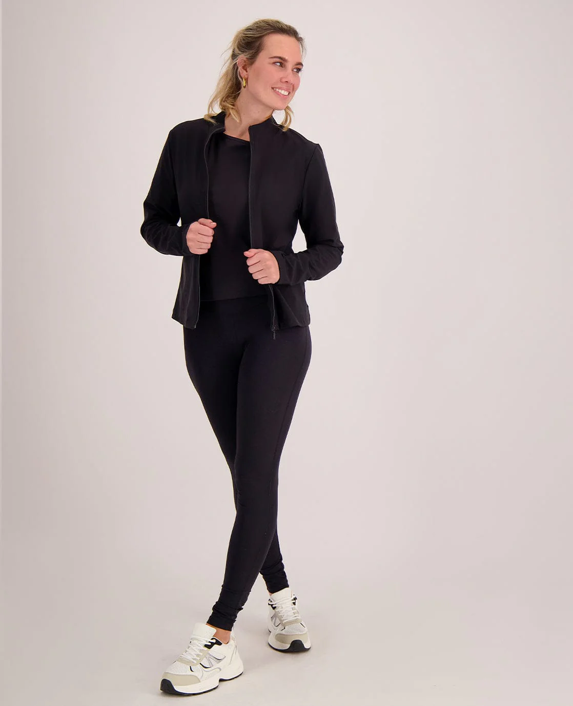 Tee Loose Travel | Zwart - Image 5