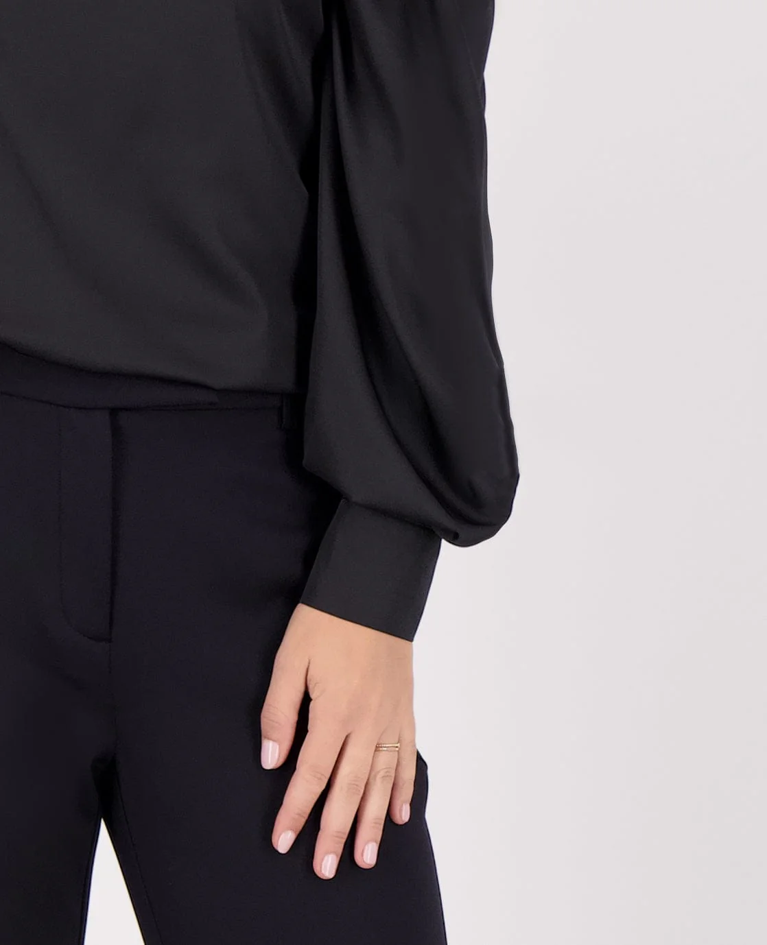 Top Madeleine Satin | Zwart - Image 3